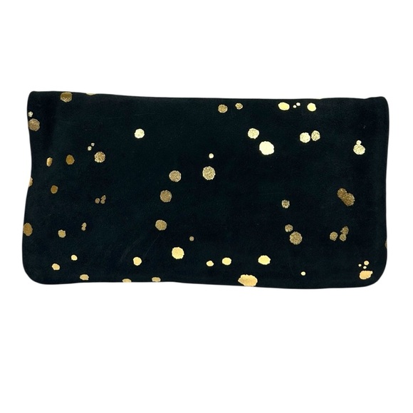 Clare V. - Women’s ‘Margot’ Fold-Over Suede Clutch Bag in Black, Gold, One Size - Picture 10 of 12